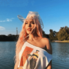 Karol G responde a las críticas por su canción “+57” junto a otros artistas colombianos