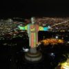 Cochabamba celebra la Navidad con un imponente espectáculo de luces en el Cristo de la Concordia