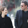 Ben Affleck fue visto con su ex pareja Jennifer Garner dando un paseo ¿Se darán una oportunidad?
