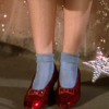 Subastan por $28 millones los zapatos de la película «El Mago de Oz» alcanzando una cifra récord