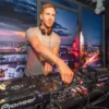 Calvin Harris: El icono de la música electrónica celebra otro año en la cima