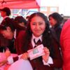 Las clases escolares se inician en El Alto con un nutritivo desayuno escolar y la entrega de mobiliario