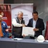 SOBOCE dona 5000 bolsas de cemento a comunidades de Viacha afectadas por las lluvias