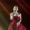 Ariana Grande deslumbra con su cortometraje «Brighter Days Ahead» y redefine su legado artístico