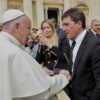 Celebridades se despiden del Papa Francisco con mensajes emotivos en redes sociales