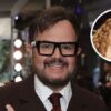 Aleks Syntek genera polémica al posar con Shakira tras críticas previas a su música