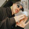 El cantante reguetonero Feid revive el rap de los 90 con su nuevo sencillo ‘Ando XXIL’