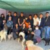 Colaboradores de Banco BISA llevan  esperanza a los “Peluditos de la Calle” en Oruro