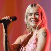 Karol G sorprende con una emotiva interpretación a piano de su canción «Se puso linda»
