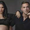 ¡Doble amor! Martha Higareda y Lewis Howes anunciaron que serán padres de niños gemelos