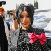 La rapera Cardi B, fue absuelta de una demanda por agresión contra una guardia de seguridad