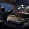 El fútbol impulsa la demanda de pantallas de gran formato y redefine la experiencia de entretenimiento en 2026